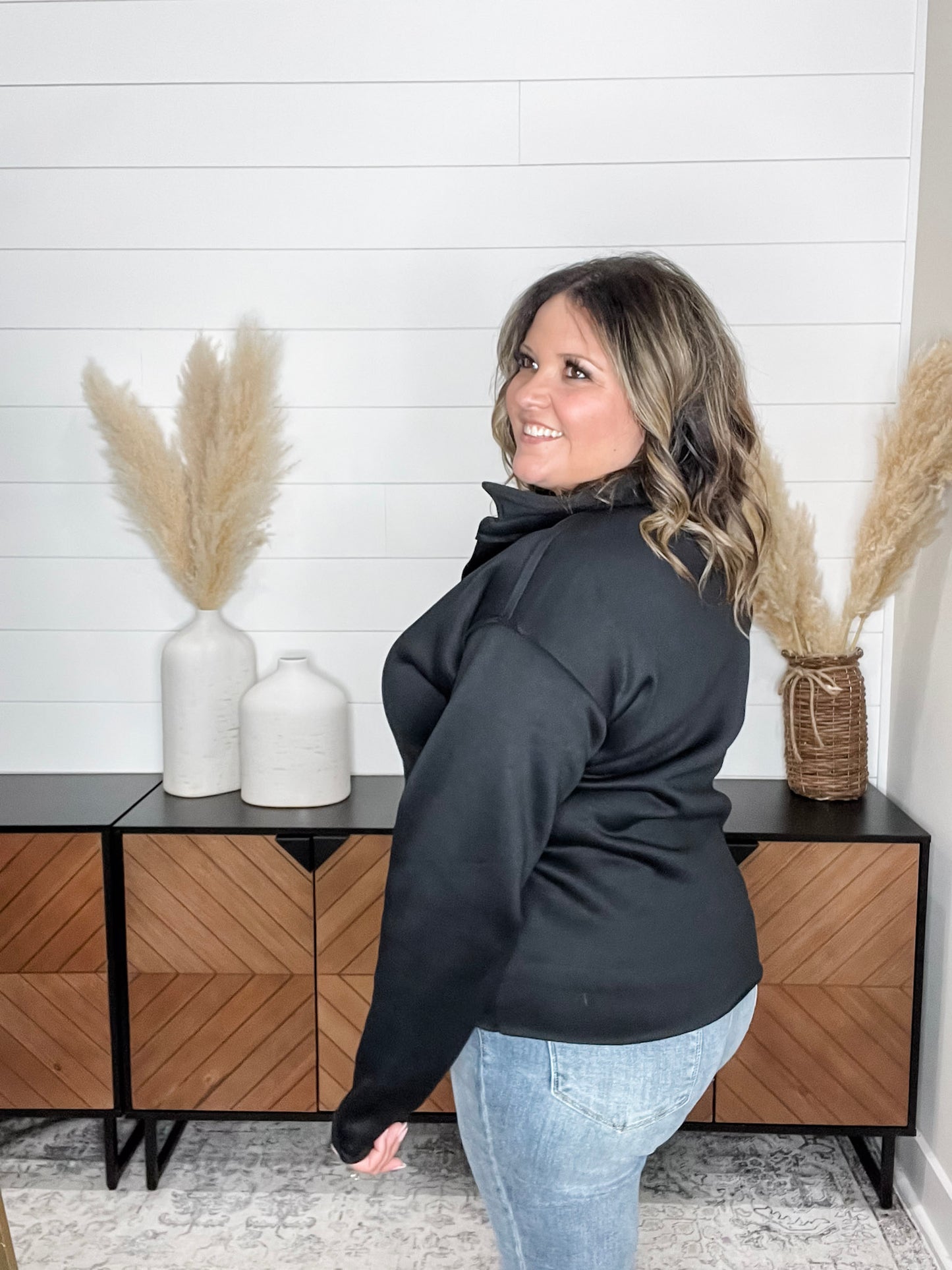 Long Sleeve Split Neck Sweatshirt (Black)
