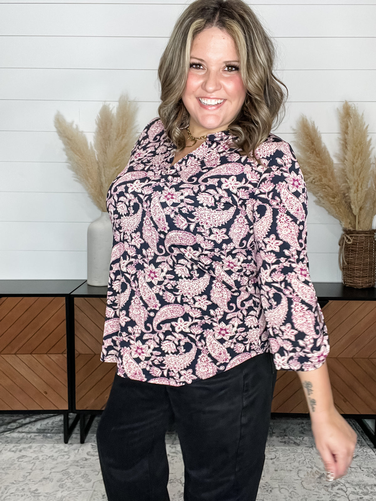 Dear Scarlett "Emu" 3/4 Sleeve Split Neck