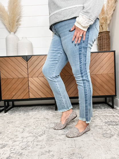 Judy Blue "Seems Good" Side Seam Slim Fit Jeans