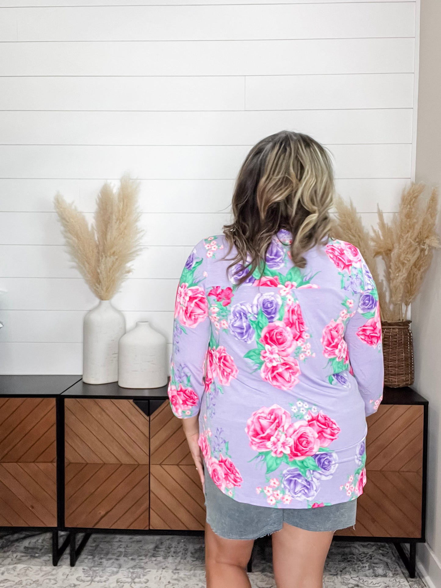 "Prelude" Floral Lizzy 3/4 Sleeve Split Neck Tops