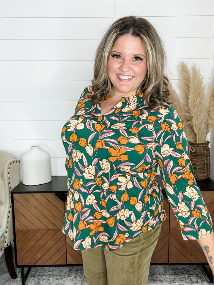 "Giraffe" 3/4 Sleeve Split Neck