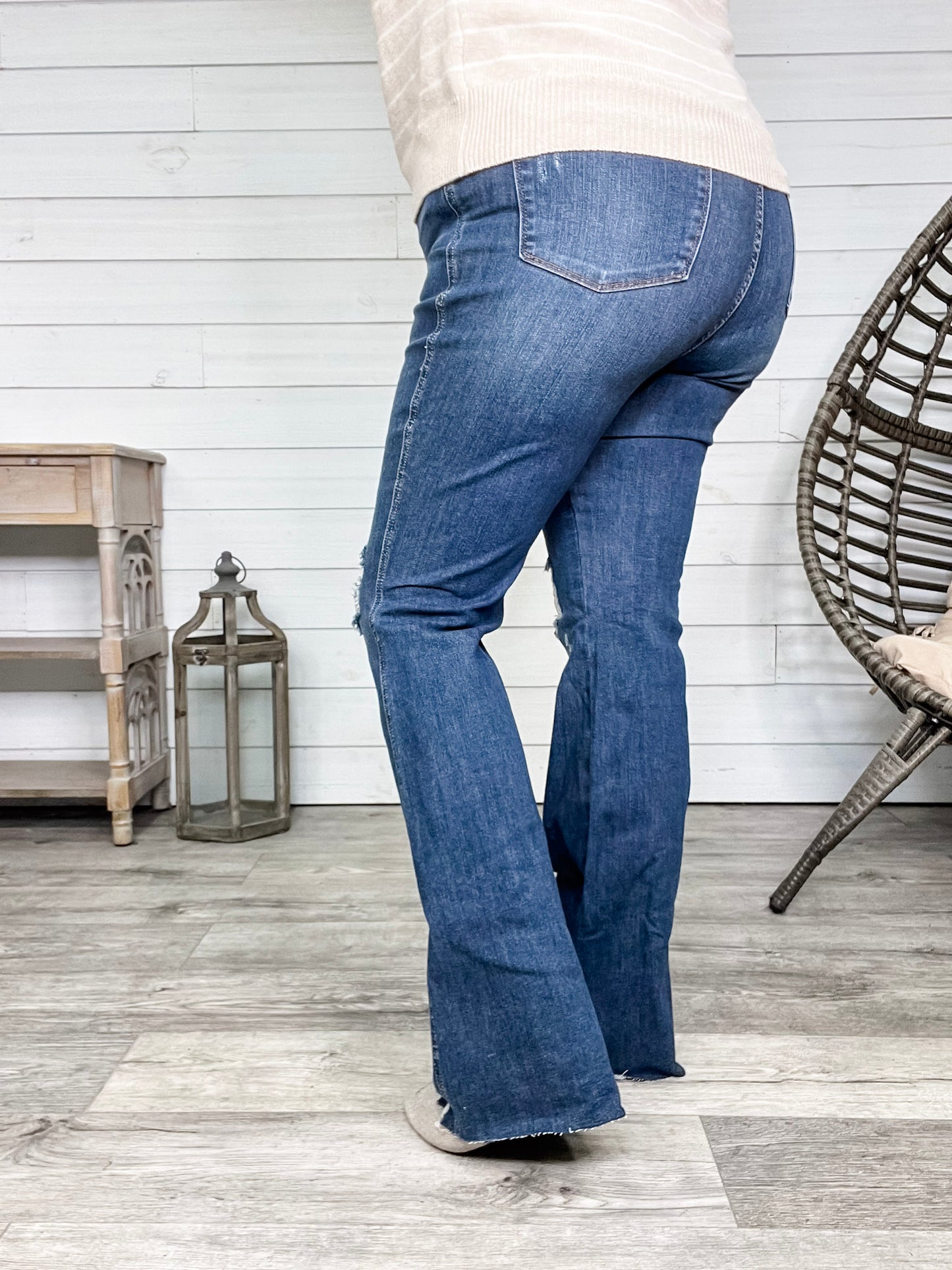 Judy Blue "Why Oh Wyoming" Tummy Control Flares