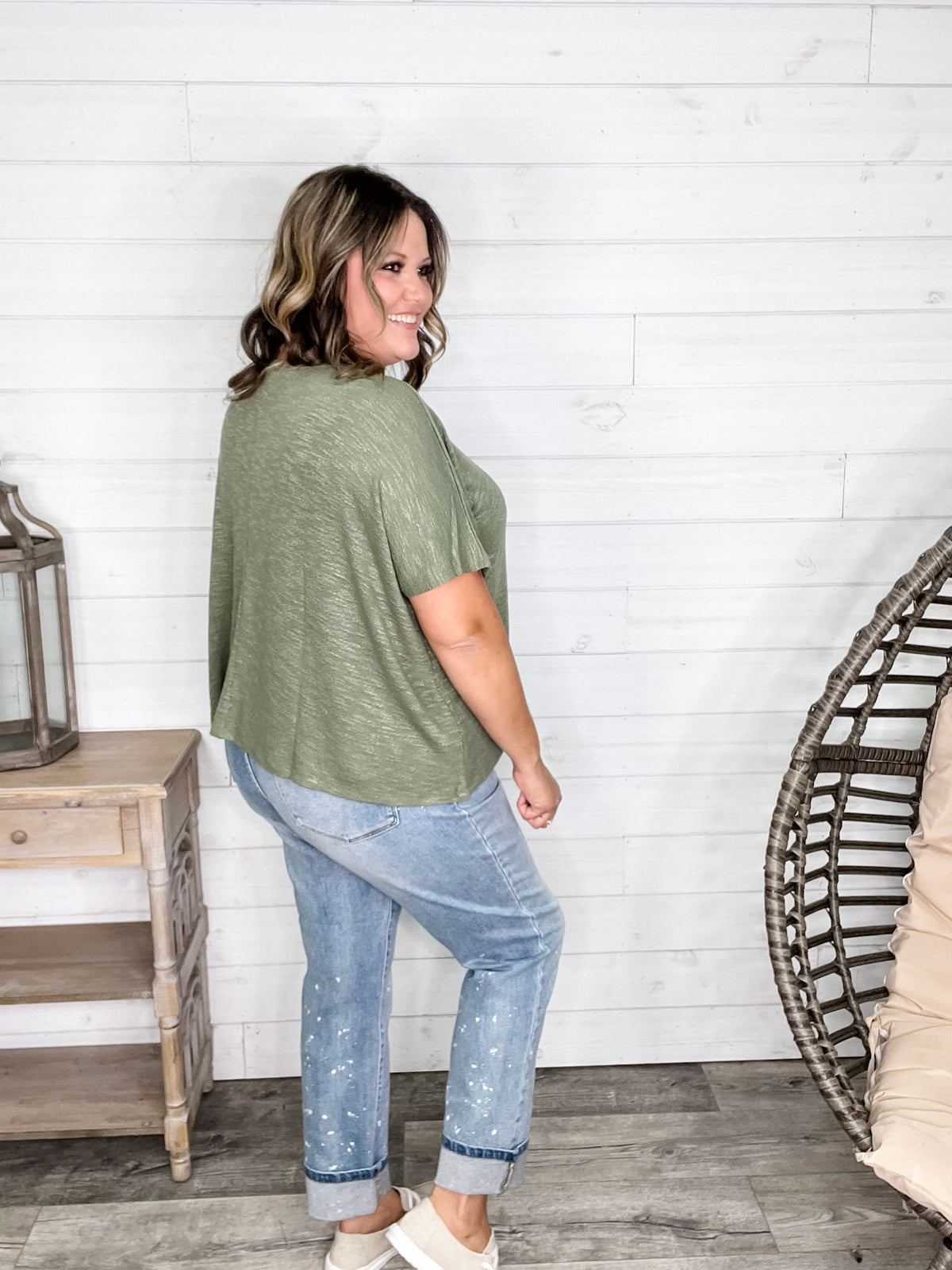 "Ponder" Oversized Hacci Tee with Chest Pocket (Light Olive)