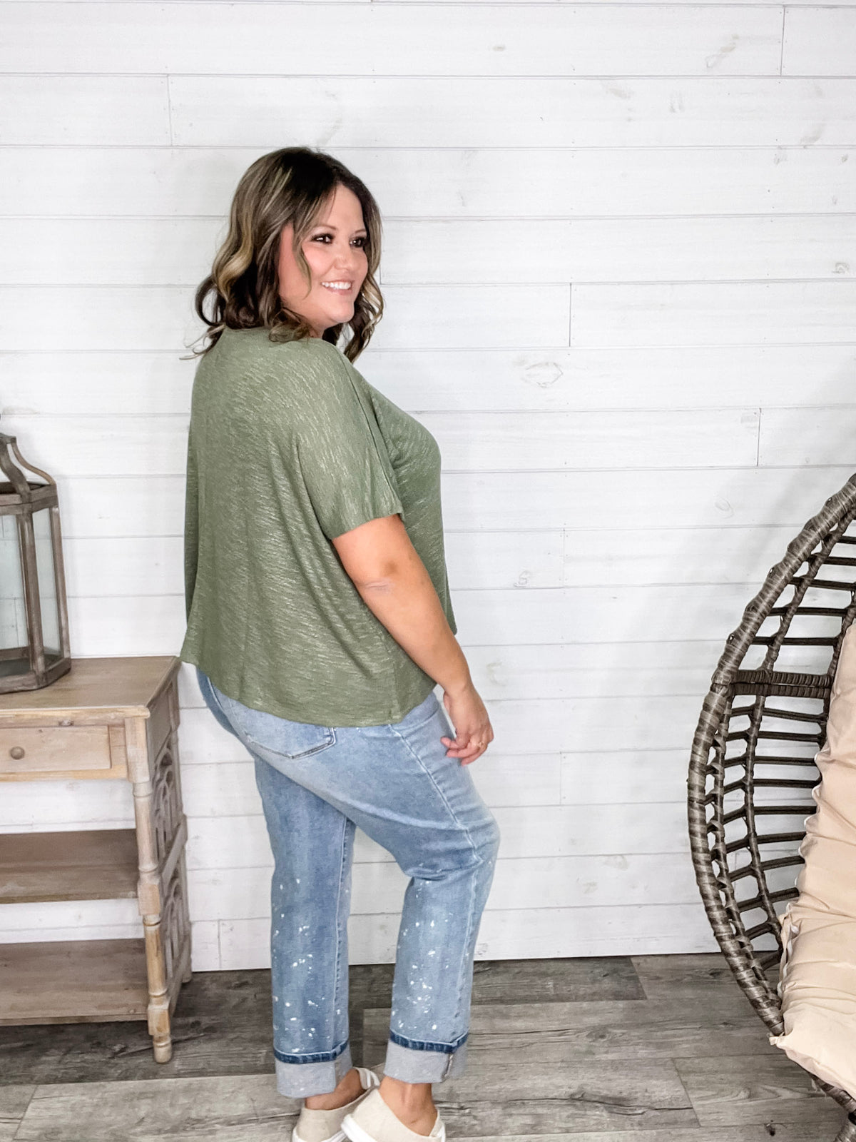 "Ponder" Oversized Hacci Tee with Chest Pocket (Light Olive)