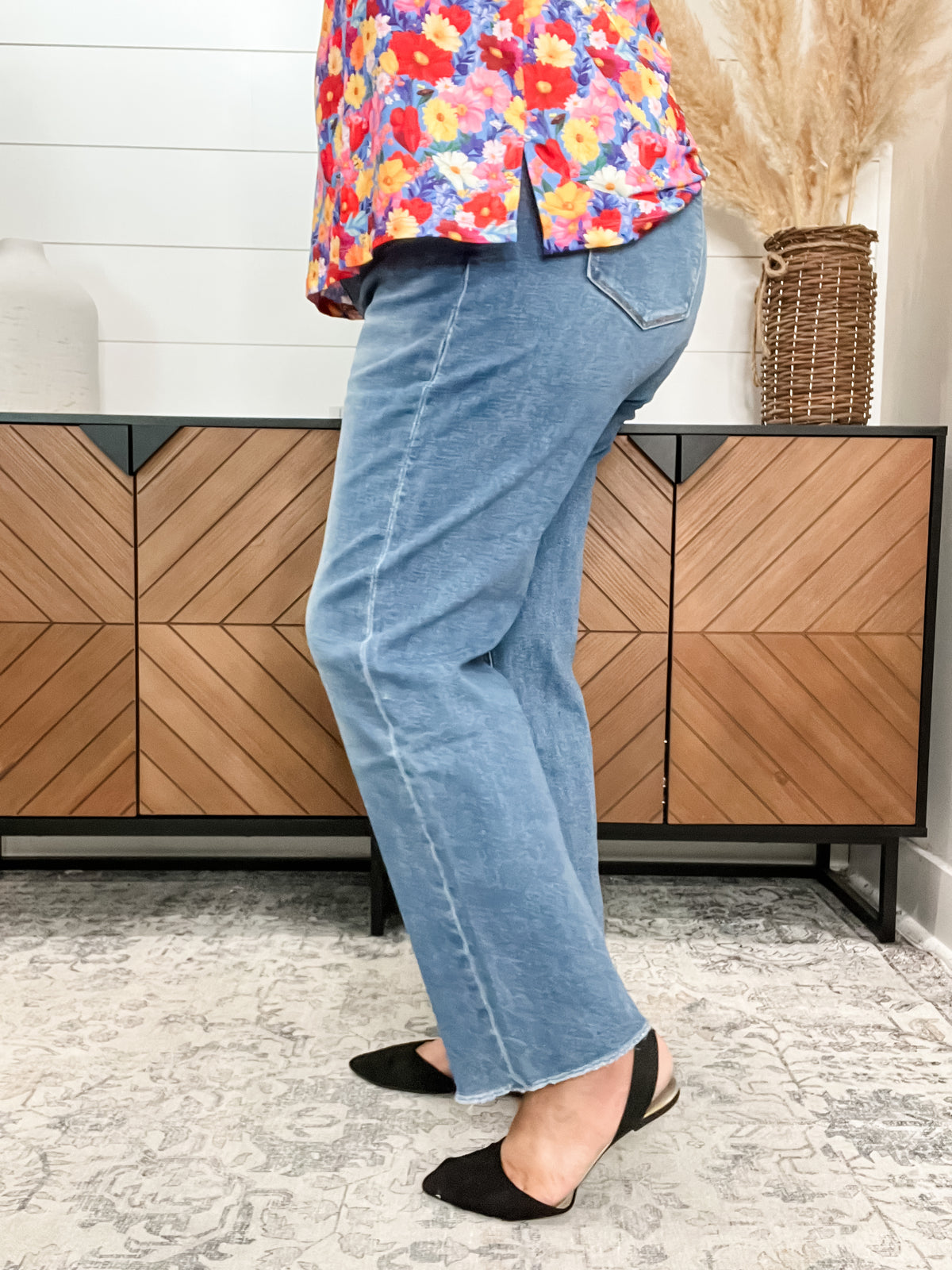 Mica Denim "Serena" Petite Straight Leg Jeans