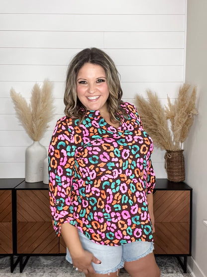 "Hastings" Animal Print Lizzy 3/4 Sleeve Split Neck