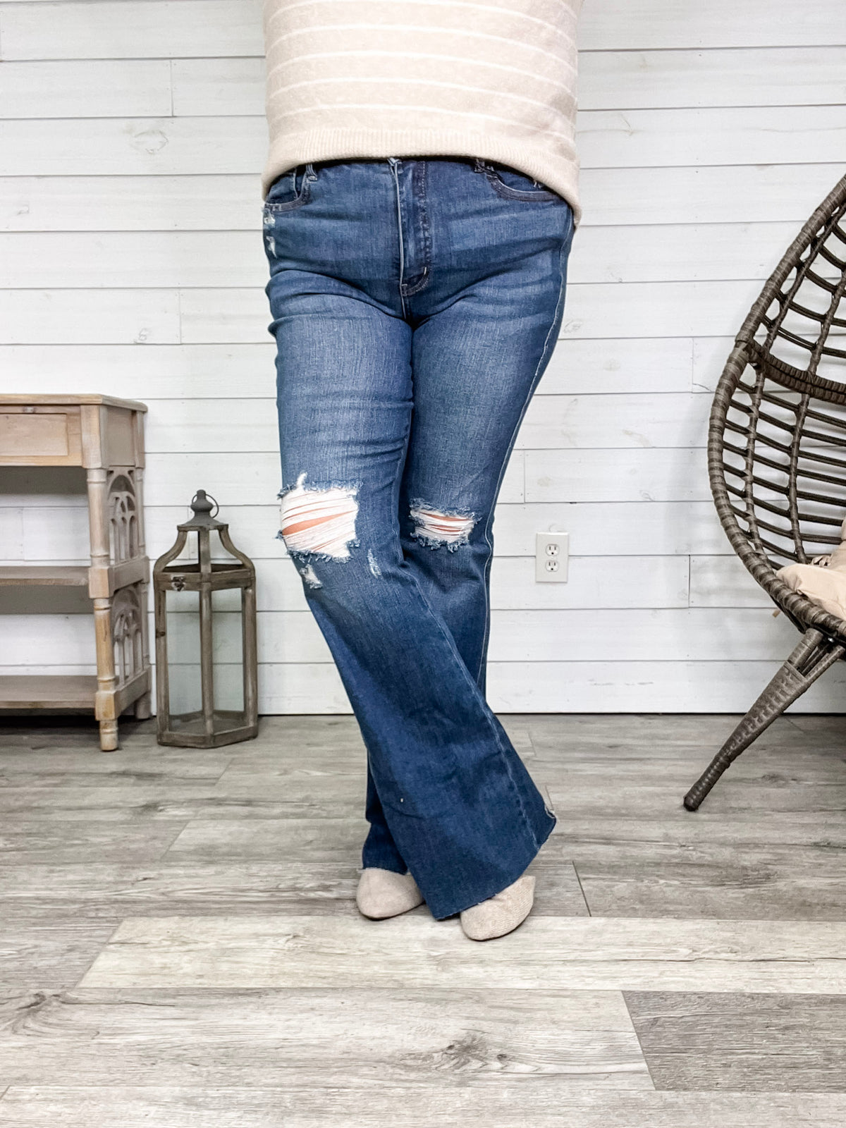 Judy Blue "Why Oh Wyoming" Tummy Control Flares