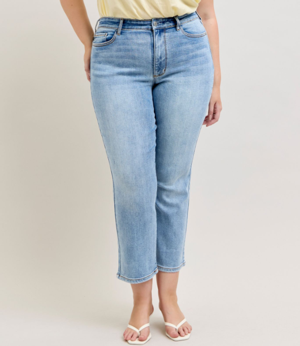 Judy Blue "Lovely" Ankle Straight Leg Jeans