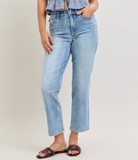 Judy Blue "Lovely" Ankle Straight Leg Jeans