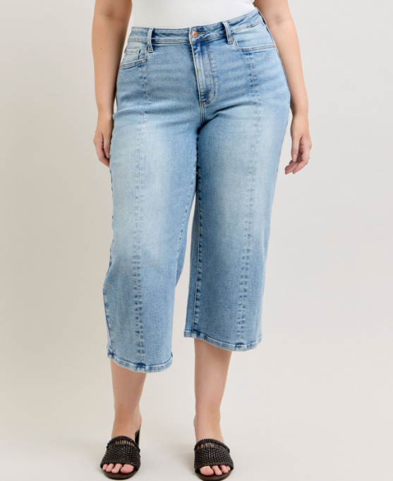 Judy Blue Stevie Front Seam Detail Wide Leg Crop