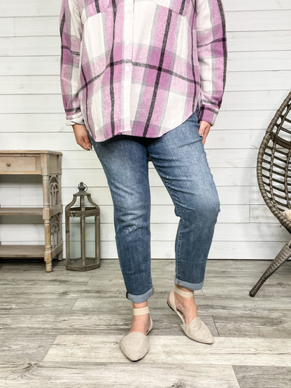 Judy Blue "Say It Ain't So" Boyfriend Jeans