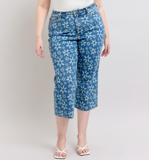 Judy Blue Flower Power Wide Leg Crops