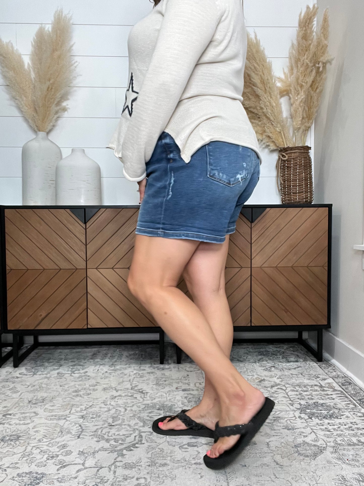 Judy Blue "She's Here" Shorts
