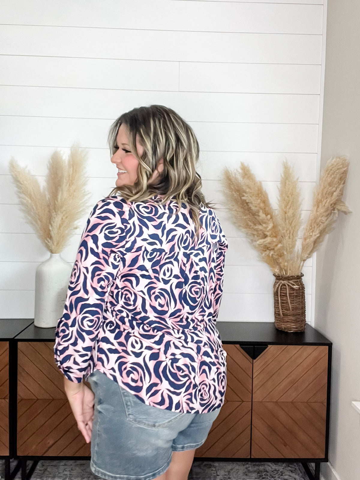 Dear Scarlett "Present" Lizzy 3/4 Sleeve Split Neck