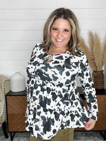 "Lifestyle" Animal Print Tiered Ruffle Long Sleeve