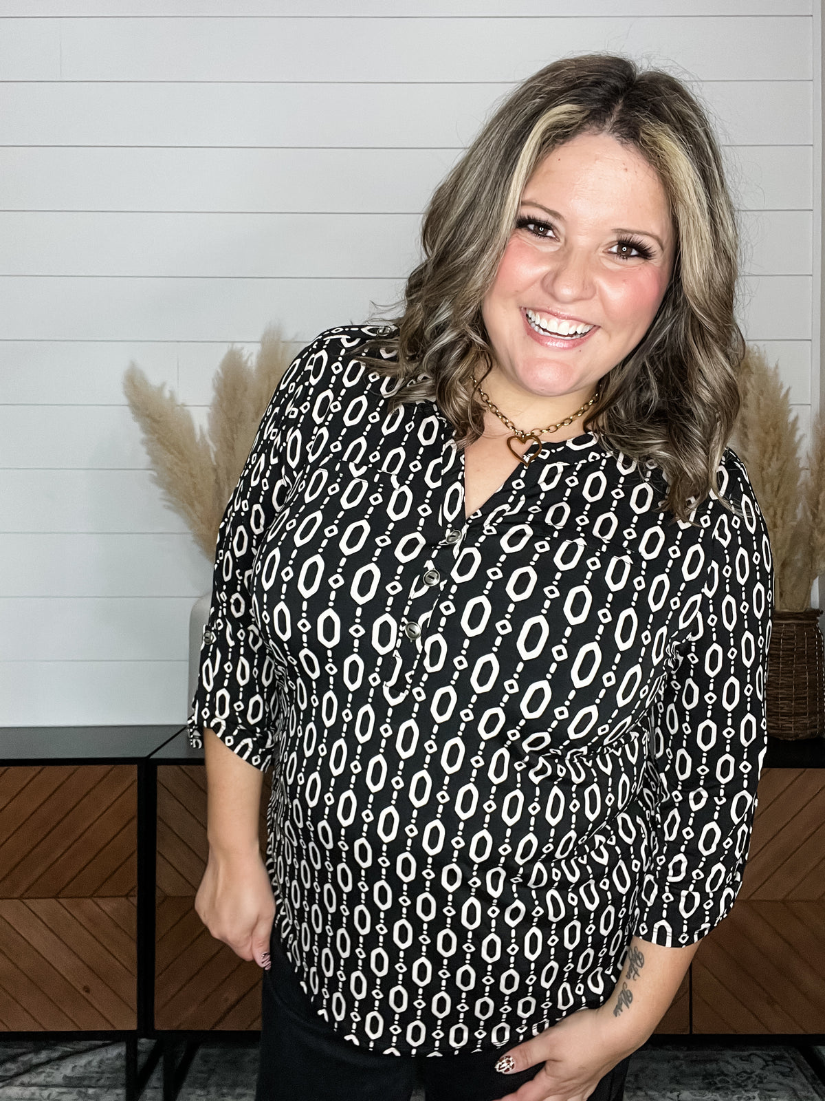 Dear Scarlett "Unbreakable" 3/4 Sleeve Button Front Lizzy Luxe
