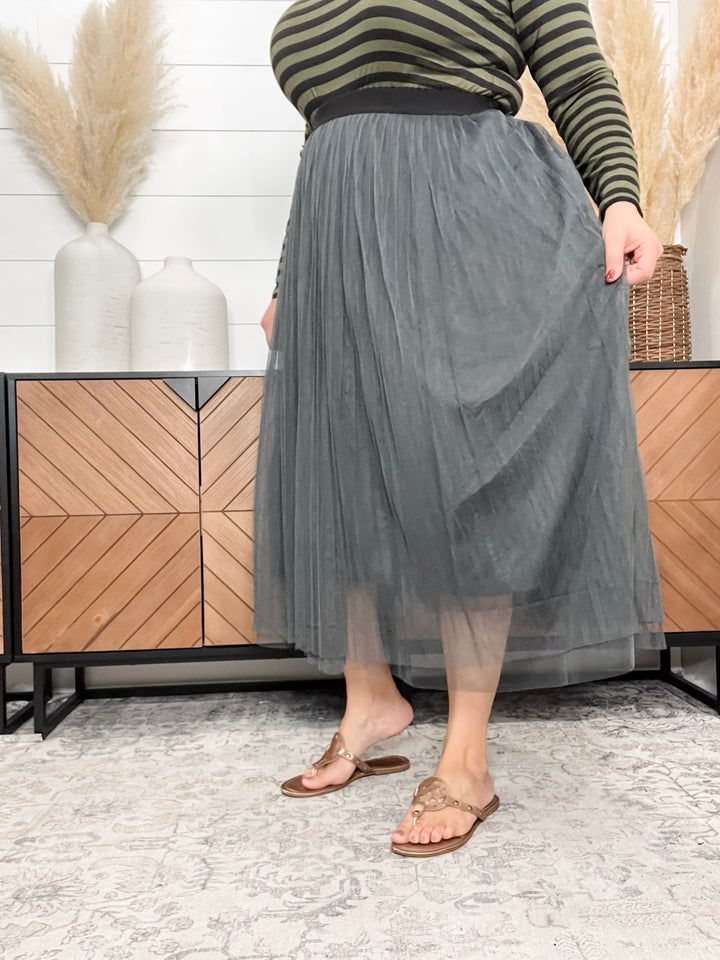 "Ashes to Ashes" Mesh Pleated Skirt