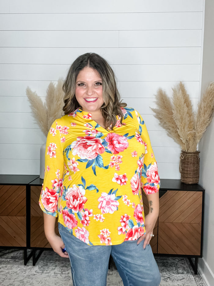 Dear Scarlett "Corbina" 3/4 Sleeve Split Neck