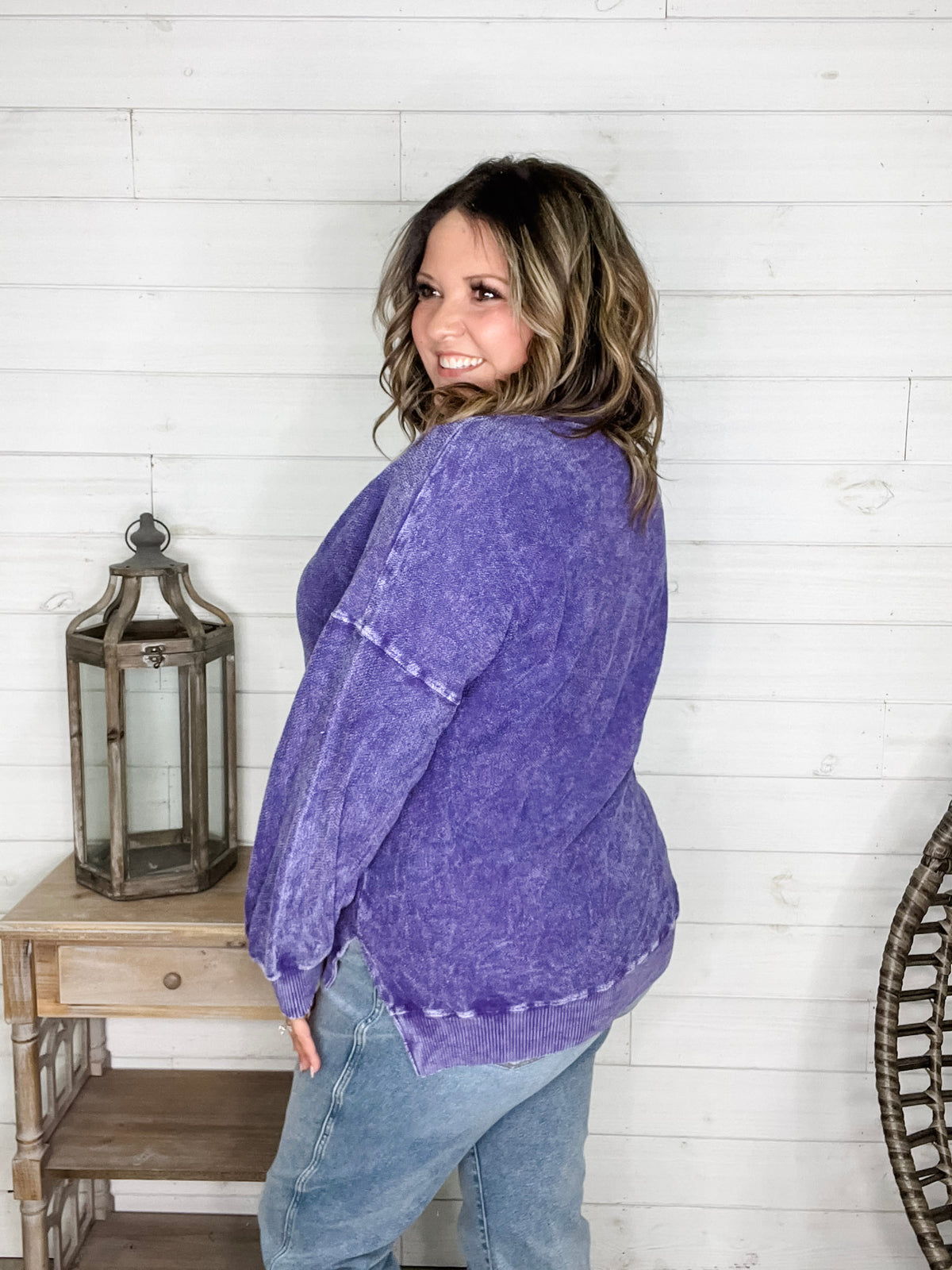 "Washout" Long Sleeve Mineral Wash V Neck Weekender
