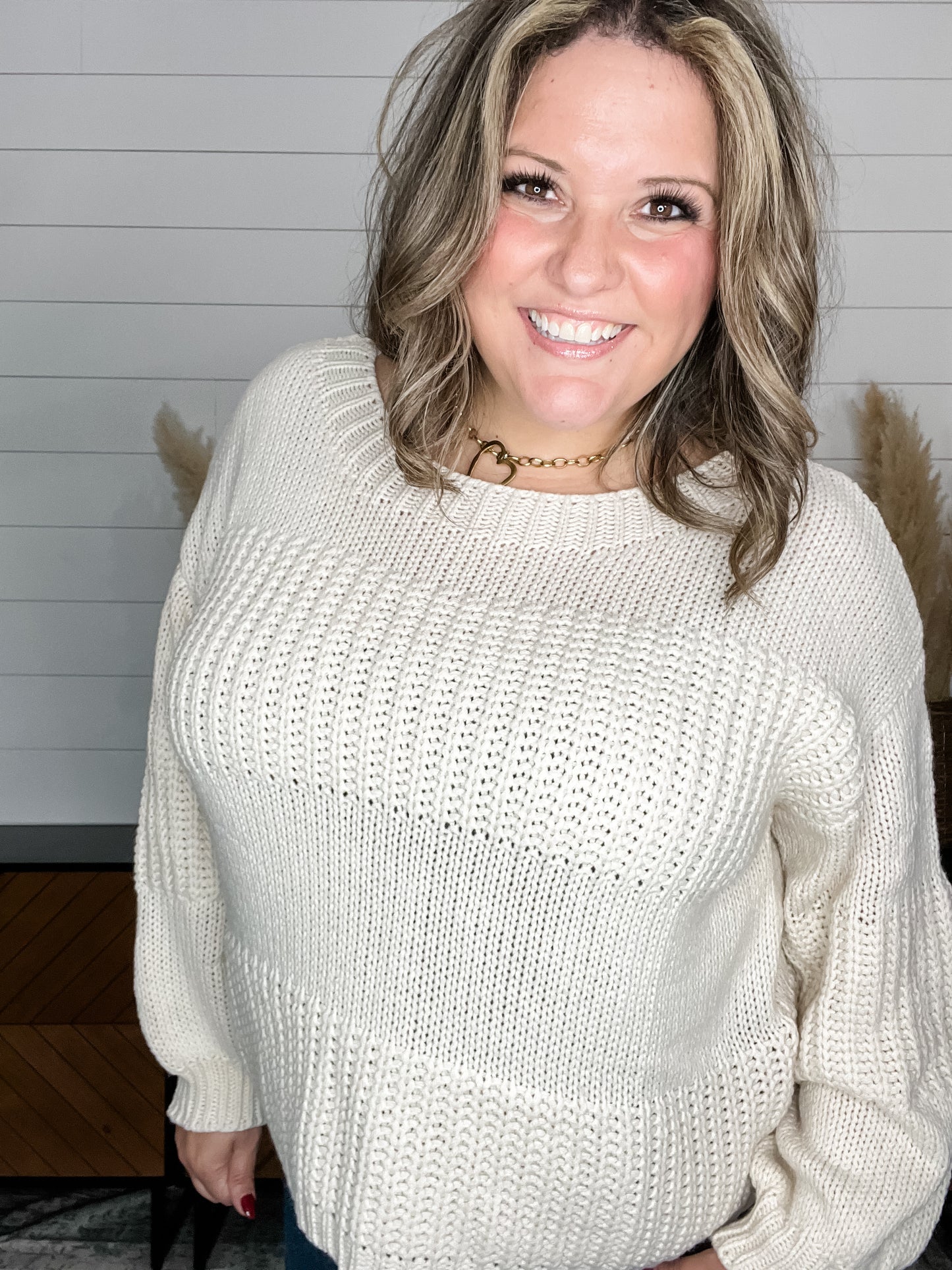 "Gomez" Cropped Balloon Sleeve Sweater