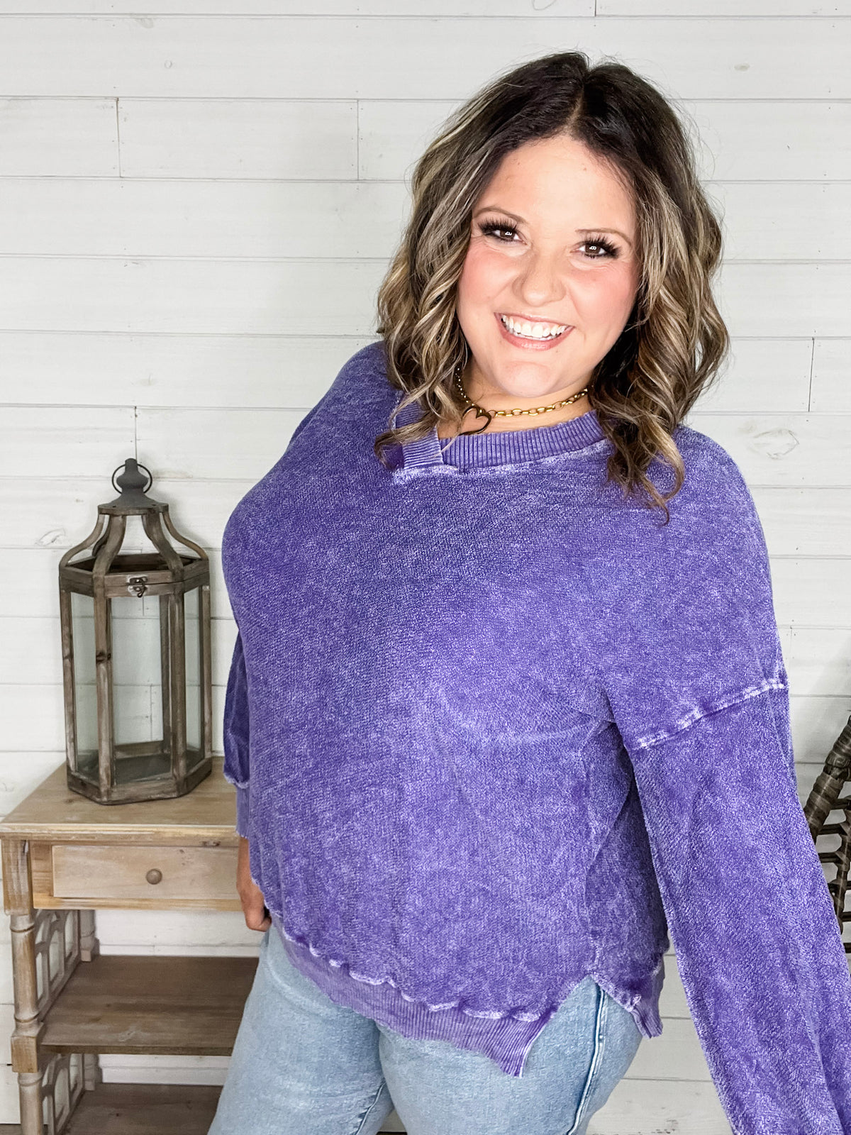 "Washout" Long Sleeve Mineral Wash V Neck Weekender
