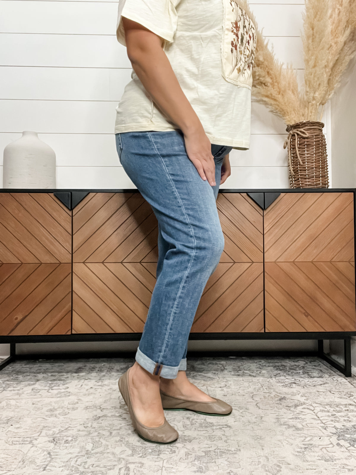 Judy Blue "Spunky" Classic Boyfriend Cuffed Jeans