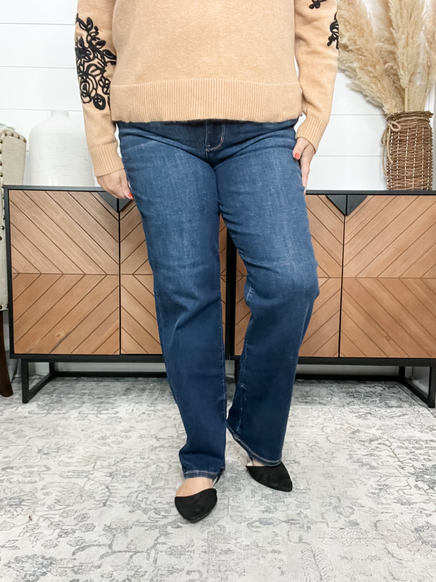 *3 Lengths* Judy Blue "Juliana" Straight Leg Jeans