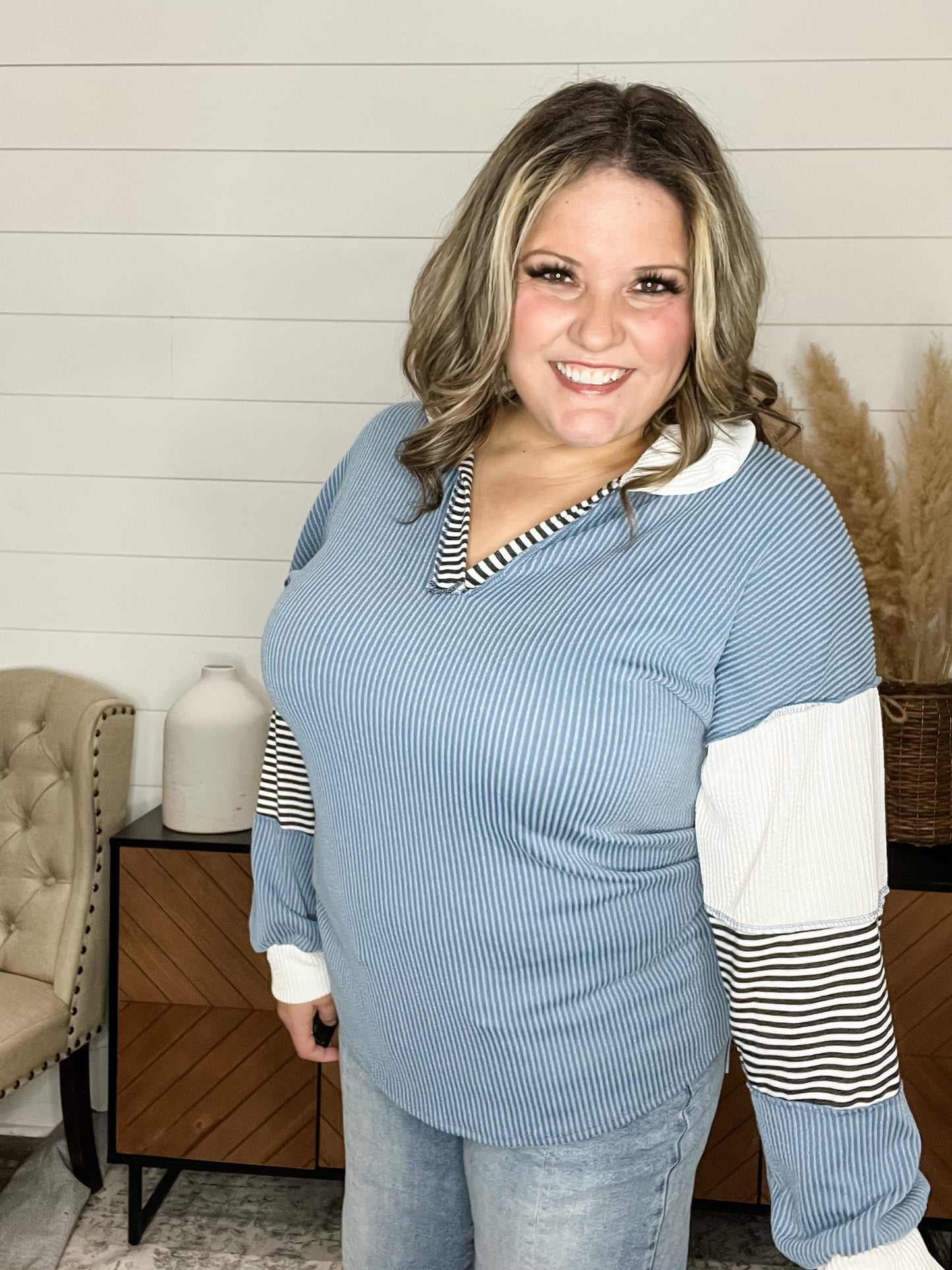 "Midtown" Long Sleeve Corded Split Neck