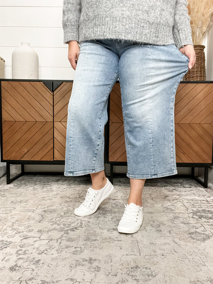 Judy Blue Stevie Front Seam Detail Wide Leg Crop