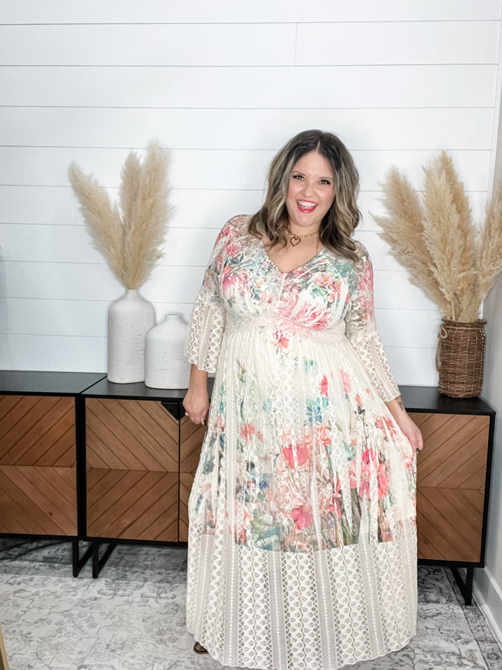 "Country In The Park" Long Sleeve V Neck Lace Maxi Dress