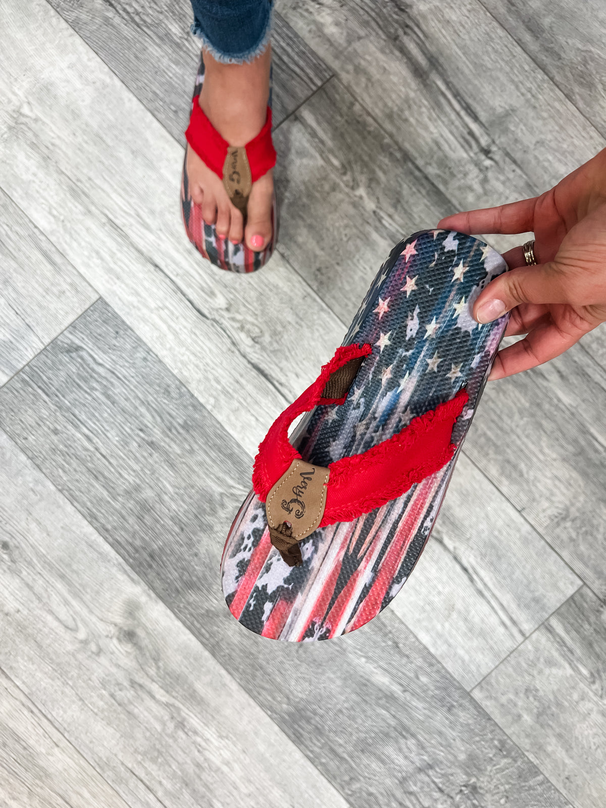 Gypsy Jazz Flip Flops (United Red)