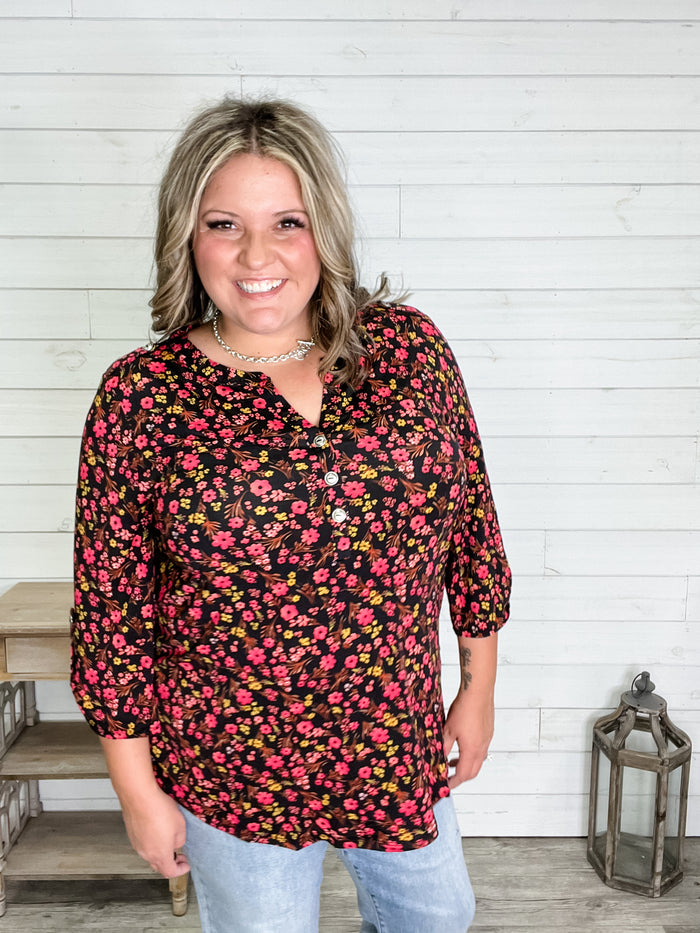 "Rectangle" 3/4 Sleeve Button Front Lizzy Luxe