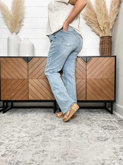 Judy Blue "Grounded For Life" Dad Jeans
