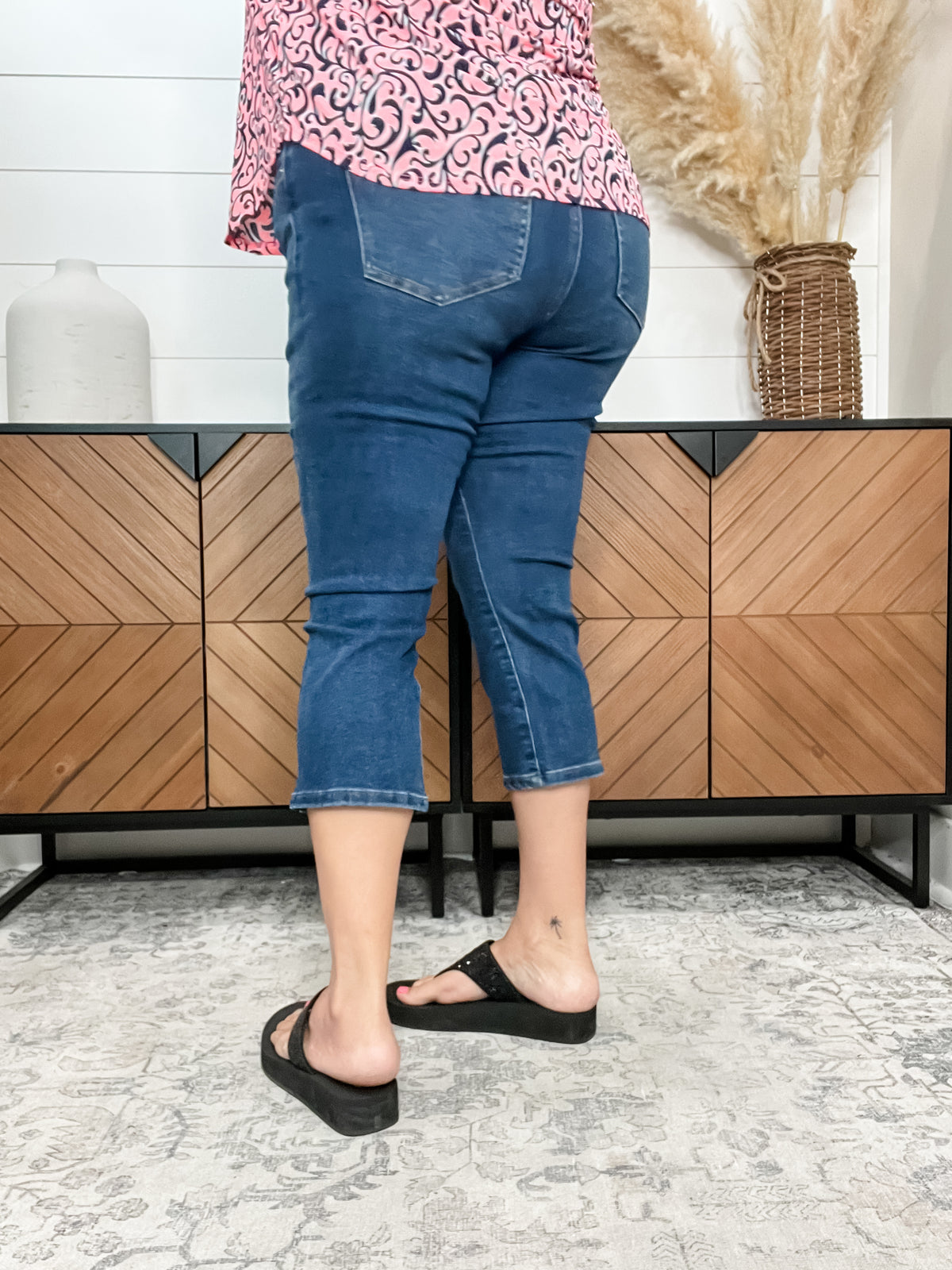 "The Ashley" Capri by YMI (Dark Wash)