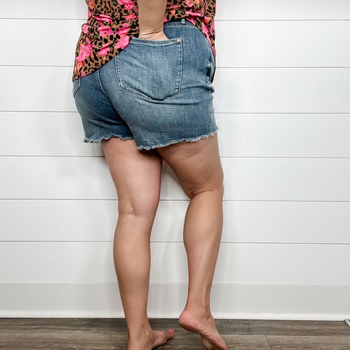 Judy Blue Reg/Plus Cruise Control Tummy Control Shorts – Charming