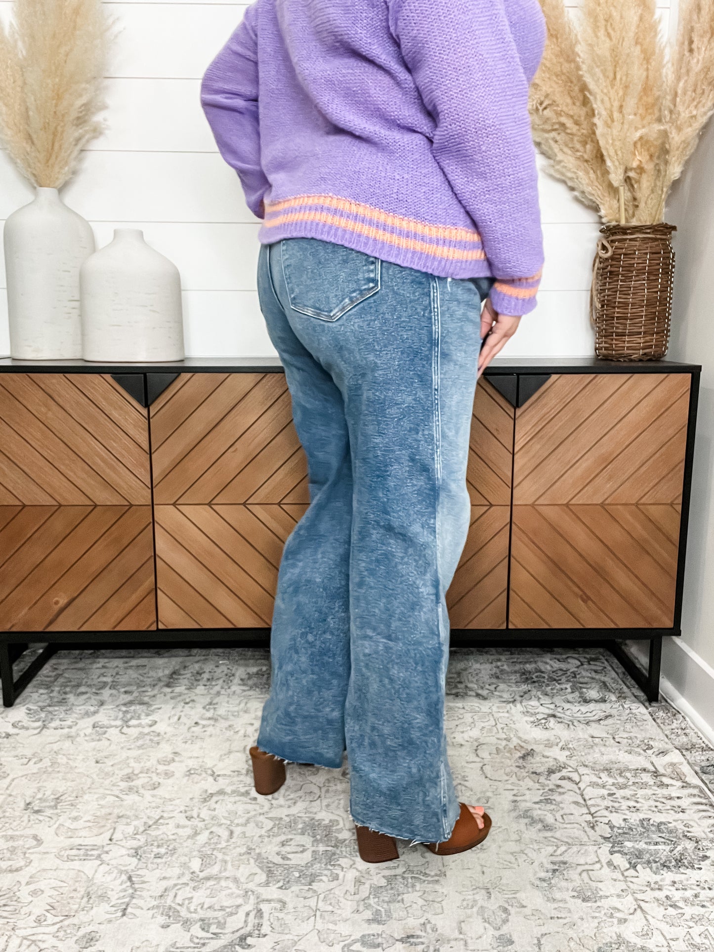 Judy Blue "Futurama" Vintage Wash Wide Leg