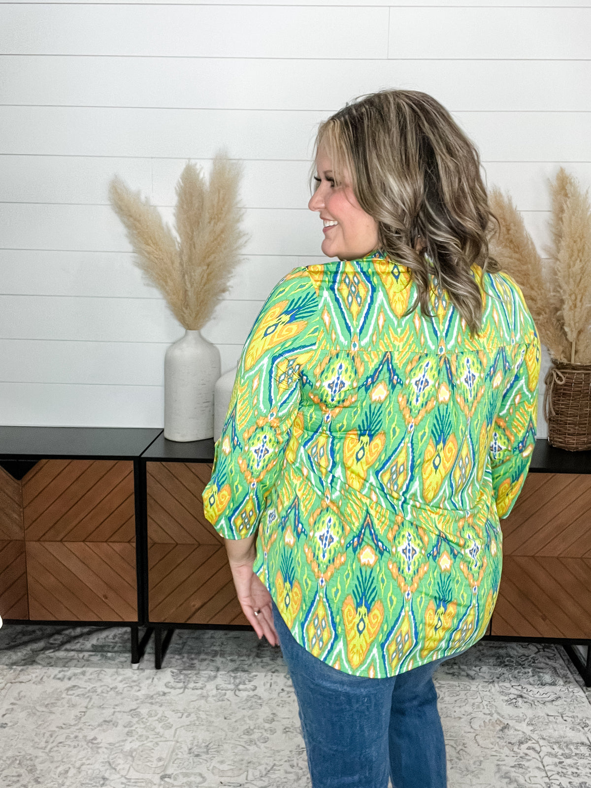 Dear Scarlett "Barracuda" 3/4 Sleeve Split Neck