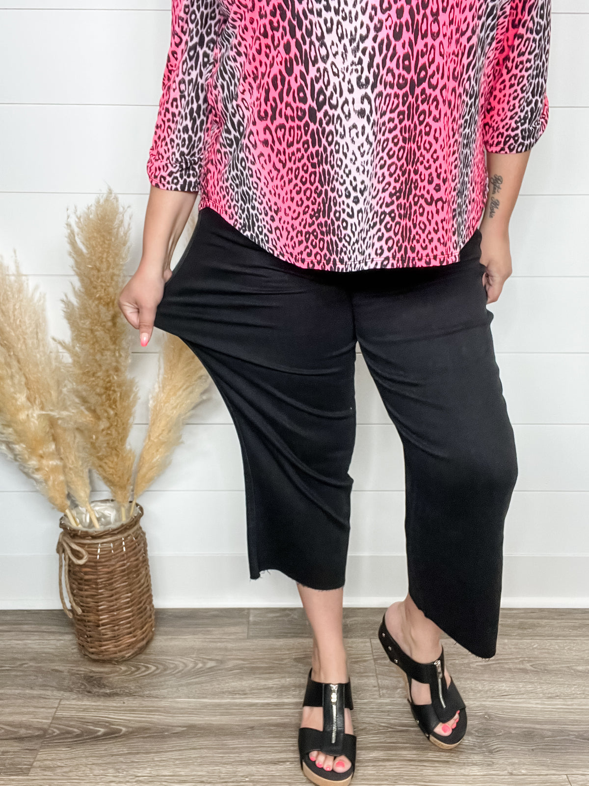 CAPSULE Simply Be Plus Size Black Wide Leg Trousers Stretch Waist Navy Black