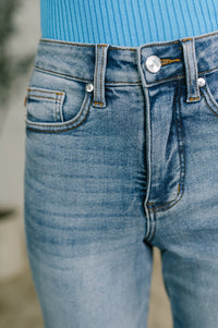 Judy Blue "Reggie" Ankle Straight Leg Jeans
