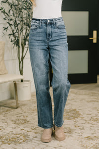 Judy Blue "Pratt" Rigid Magic High Waist Straight Jean in Everyday Indigo