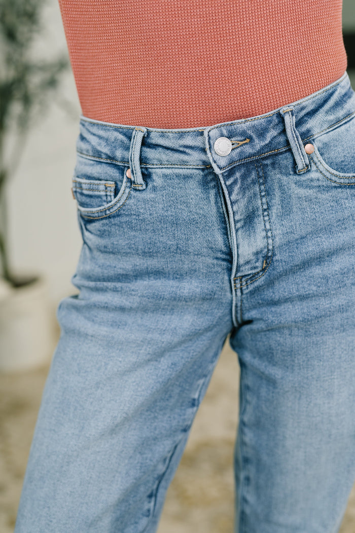 Judy Blue "Sassafrass" Tummy Control Straight Leg Jeans