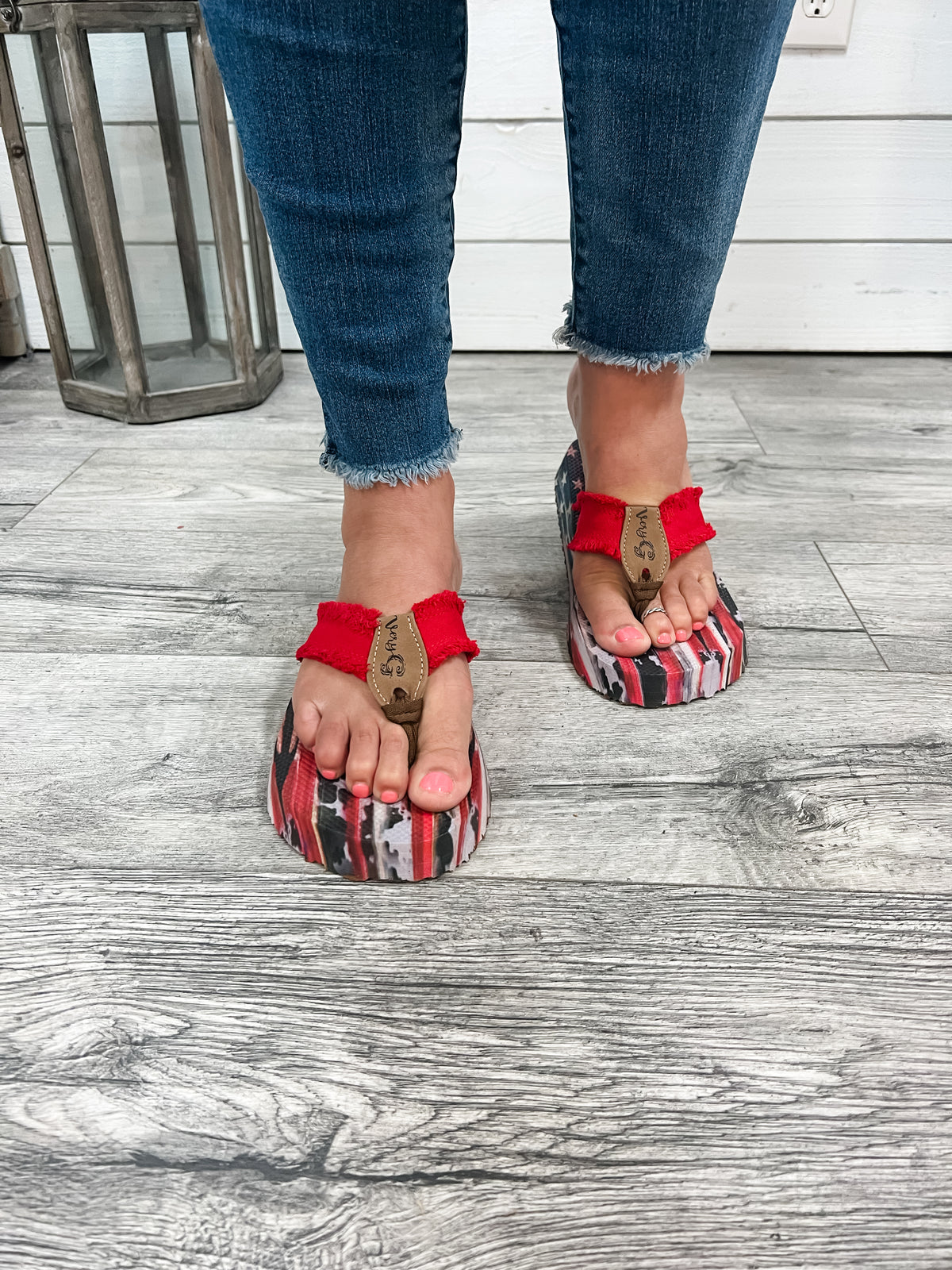Gypsy Jazz Flip Flops (United Red)