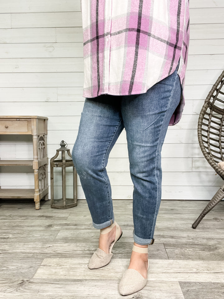 Judy Blue "Say It Ain't So" Boyfriend Jeans