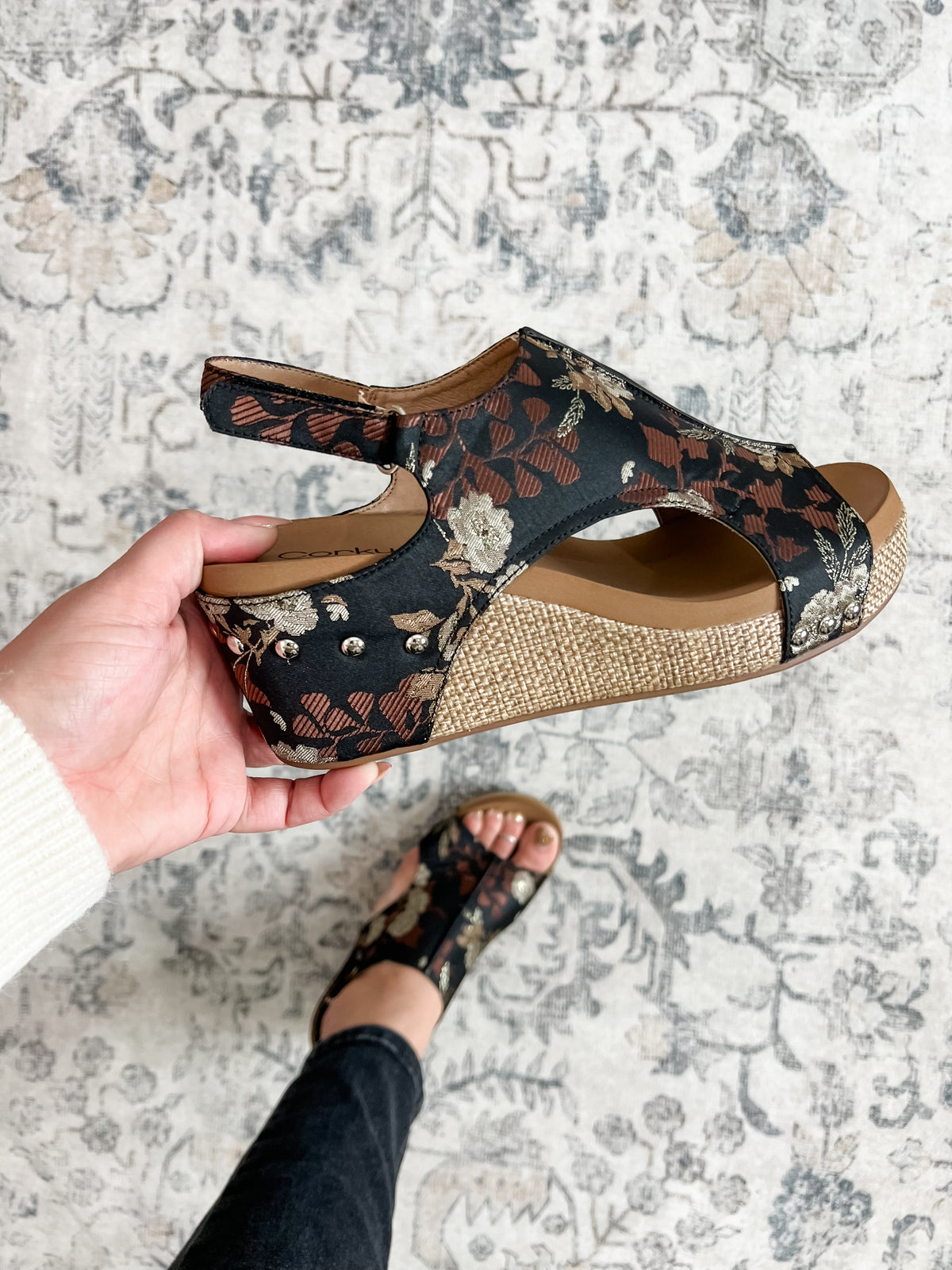 Corkys "Carley" Wedge Sandal (Black Tan Floral)