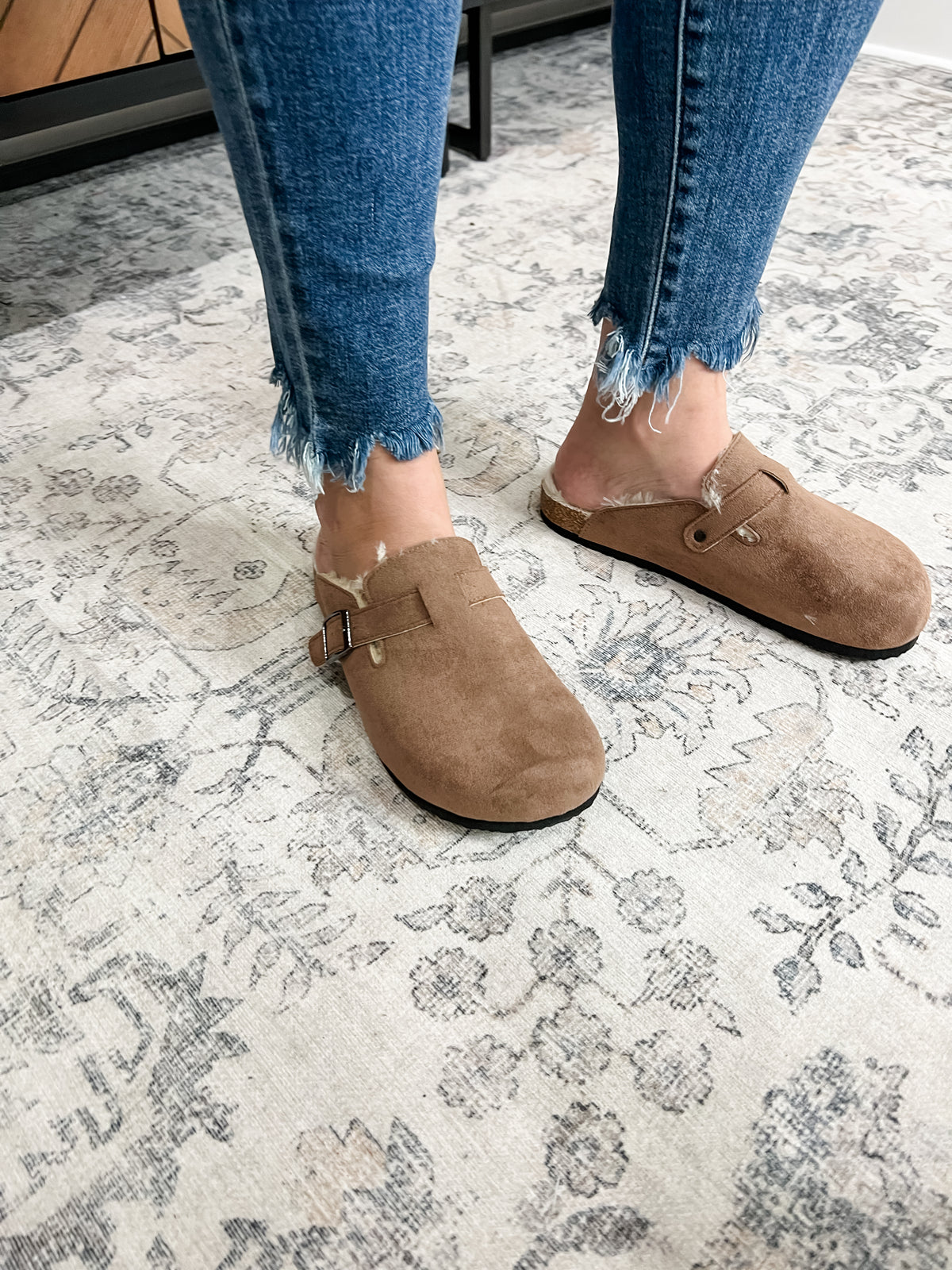 "Bria" Faux Suede Sherpa Lined Mule (Taupe)