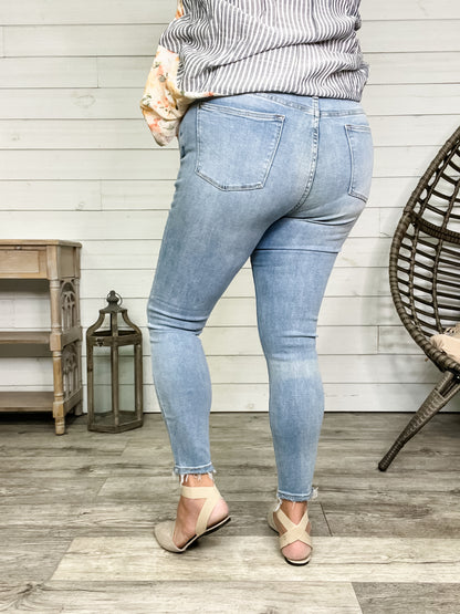 Judy Blue "Mama Said So" Buttonfly Skinny Jean