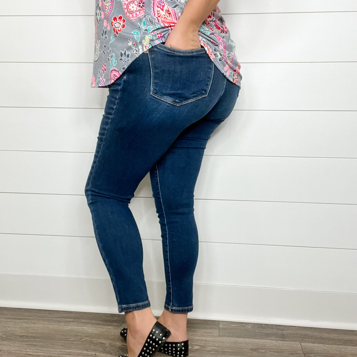 Judy Blue Hearsay Long Black Skinny Jeans – Lola Monroe Boutique