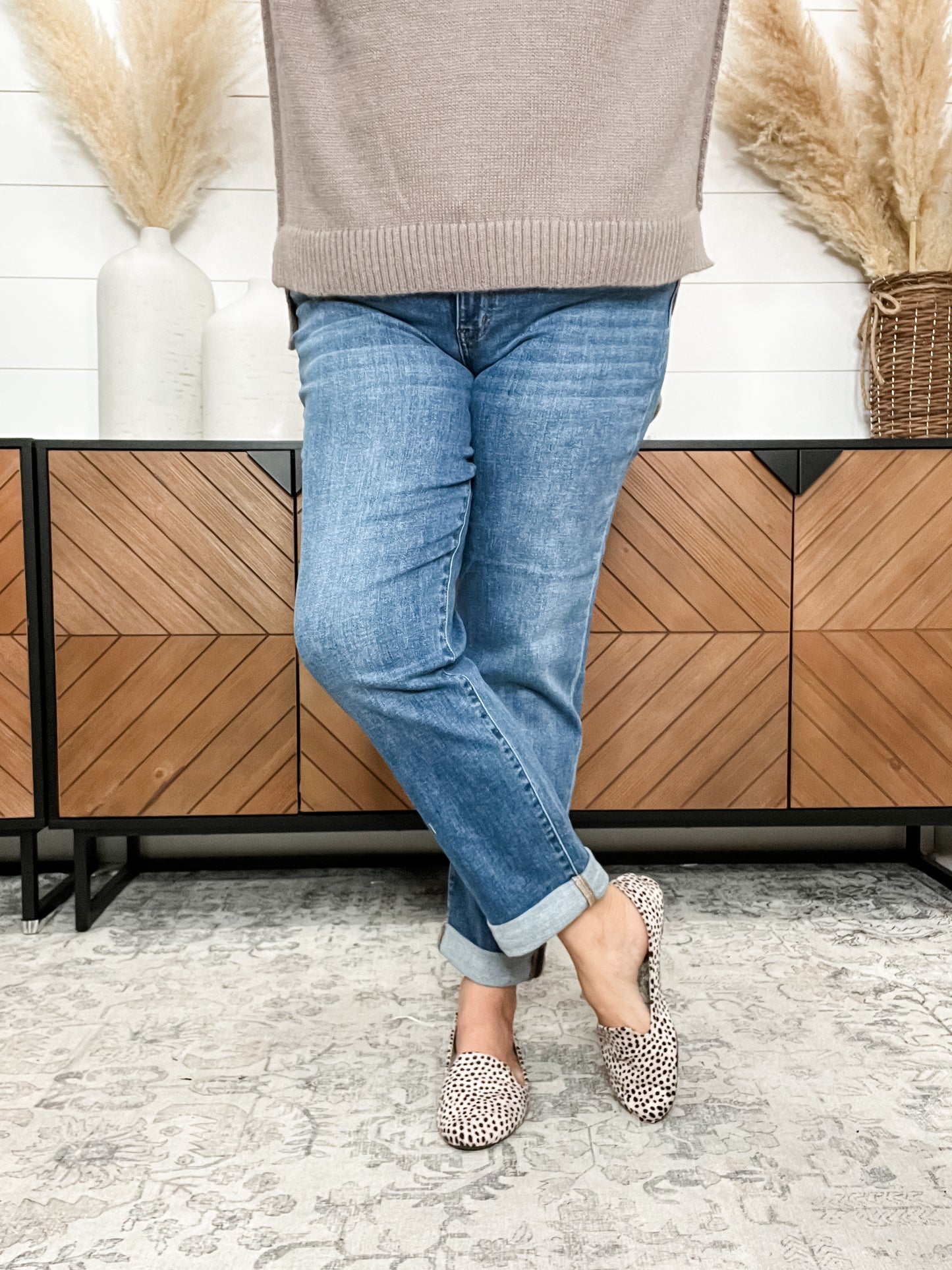 Judy Blue "Shiloh" Cuffed Boyfriend Jeans