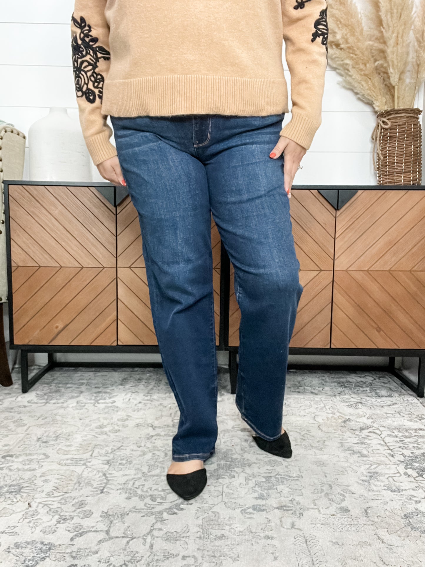 *3 Lengths* Judy Blue "Juliana" Straight Leg Jeans