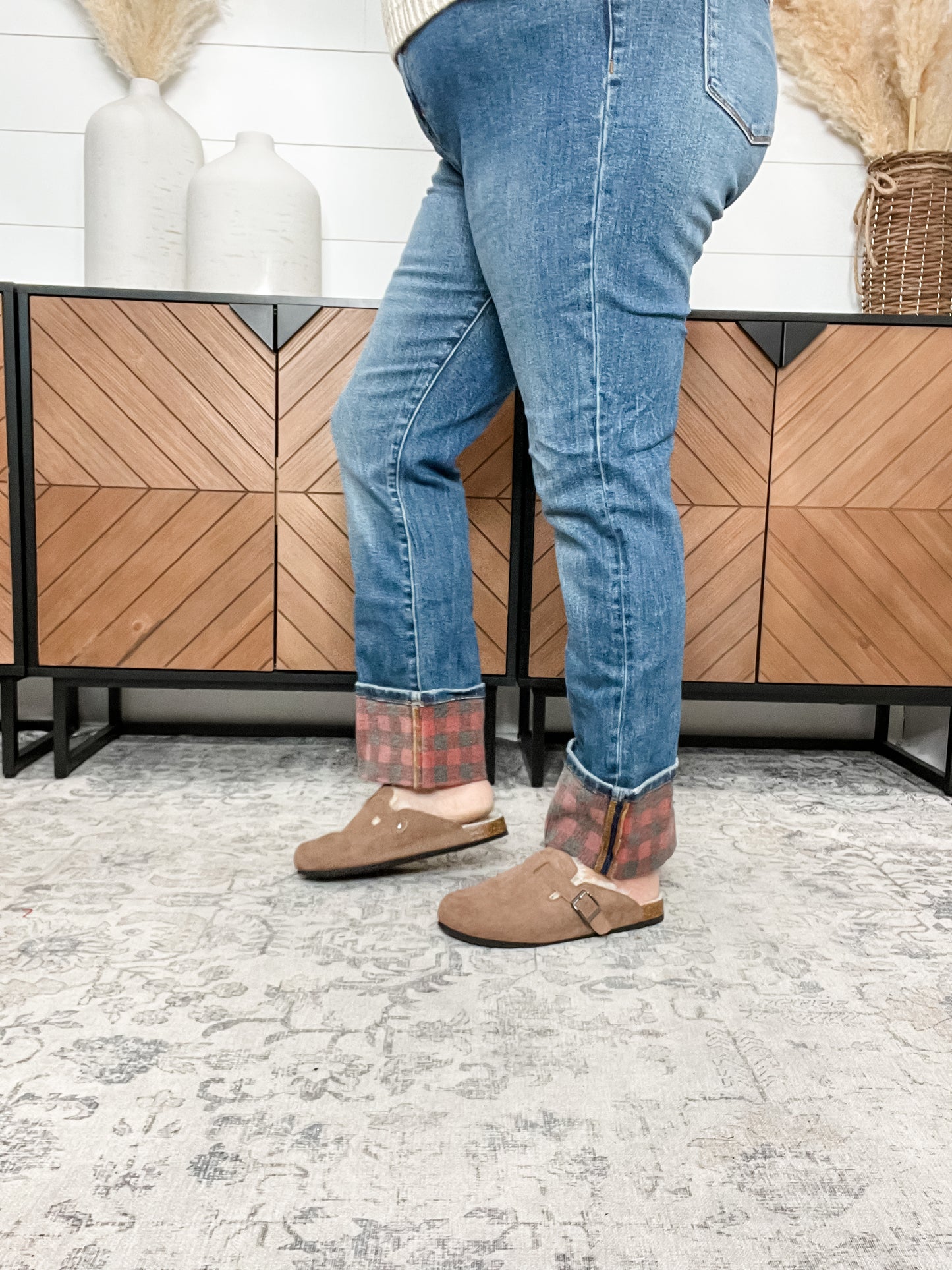 Judy Blue "Find The Buffalo" Cuff Straight Leg Jeans
